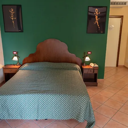 Hotel Olimpo Sila 3*